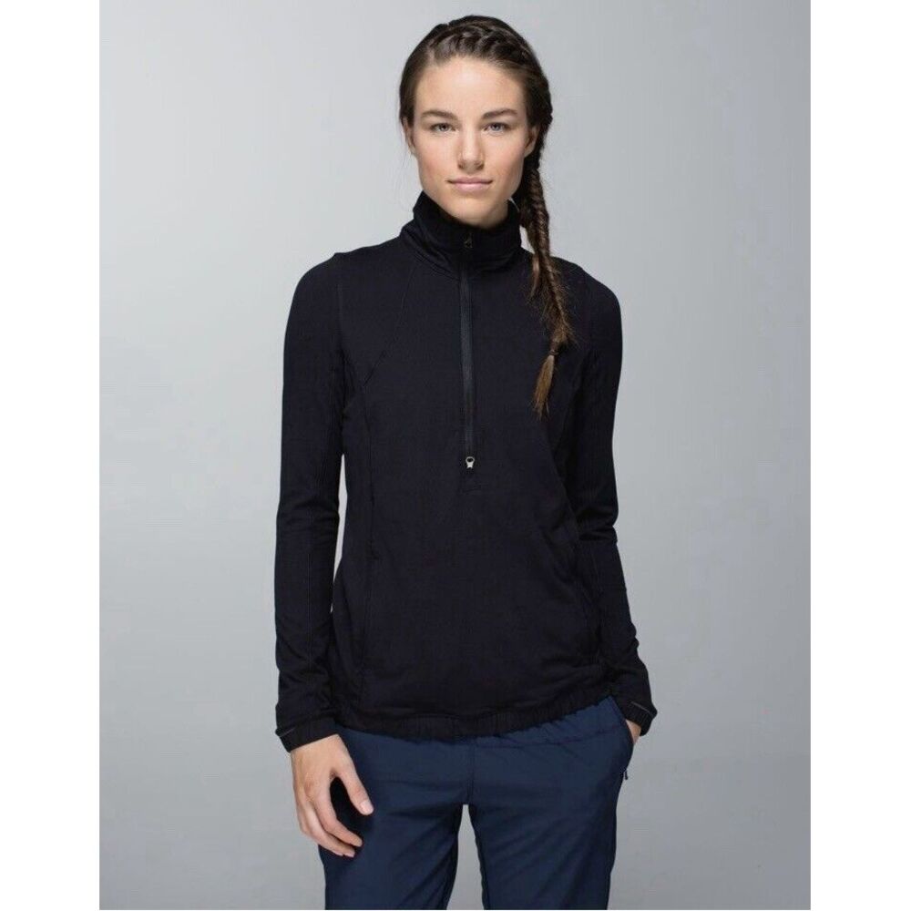 Lululemon Women's Forthright 1/2 Zip Color Black Size 4 Stretch
